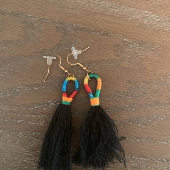 Jewelry - Tassel earrings